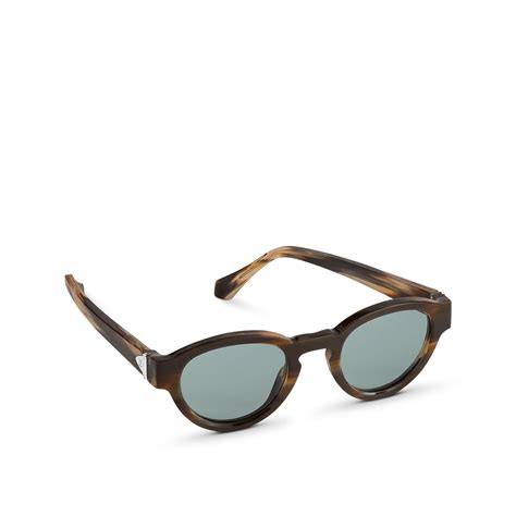 Products by Louis Vuitton: LV Glide Round Sunglasses.